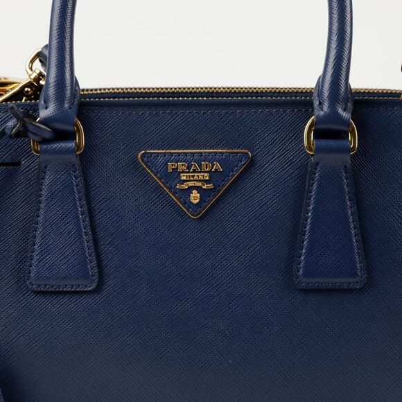 Galleria Small Tote Shoulder Bag - Picture 2 of 9